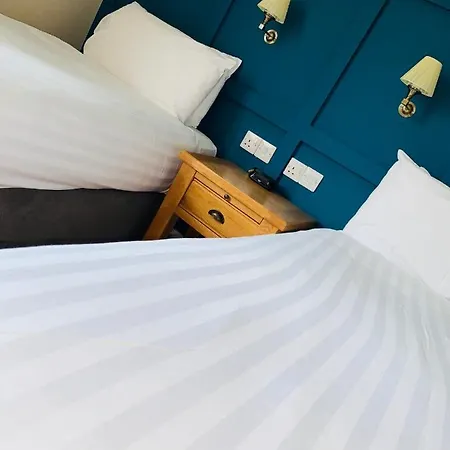 The Highlands Hotel