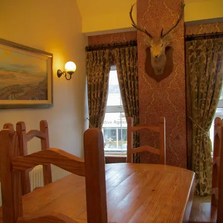 The Highlands Otel